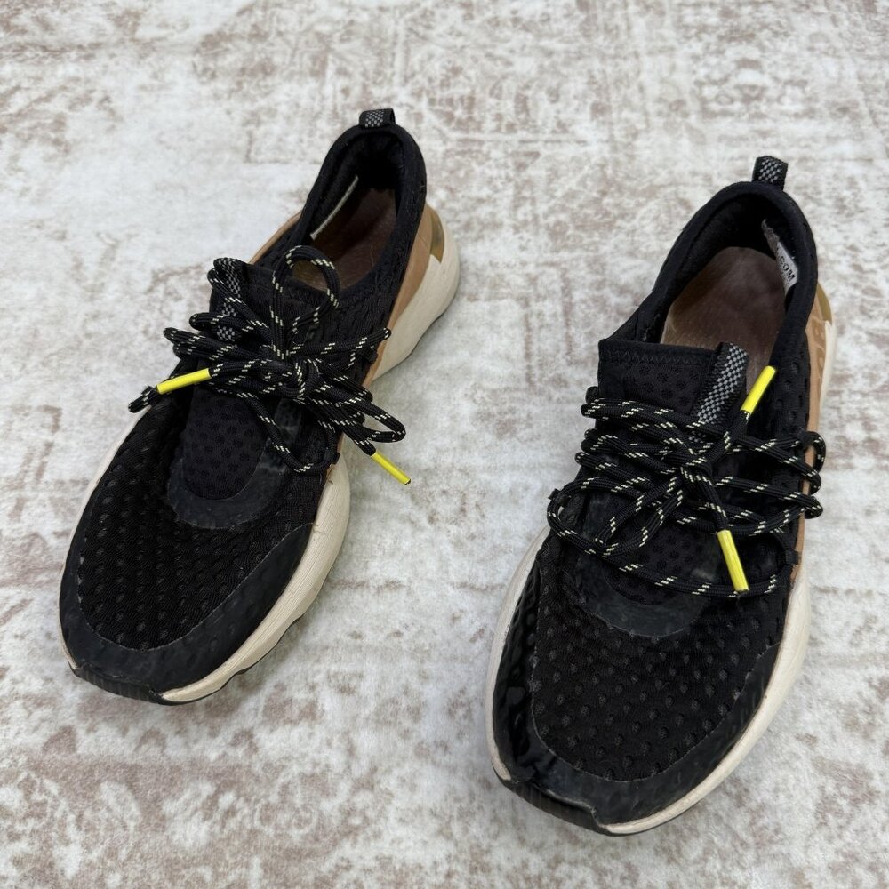 Sorel Kinetic Impact Lace Shoes Womens Size 6.5 Black Tan Athletic Sneakers